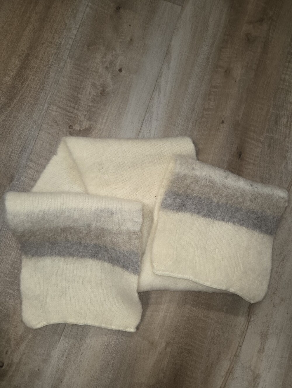 Hilda LTD Vintage Scarf